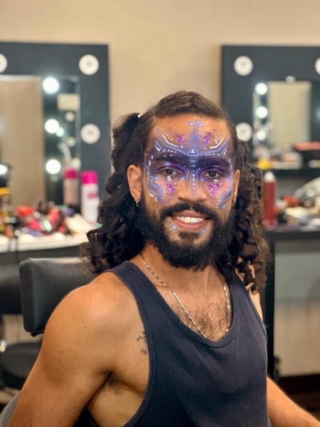 Tuko Cyrandeiro — Artista Circense